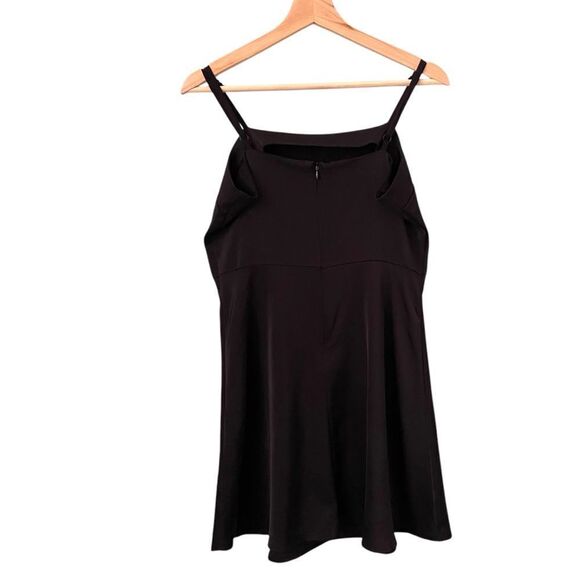 Studio 19 Classic Little Black Mini Dress in Size Medium - Picture 6 of 13